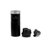 Cana termoizolanta STANLEY TRIGGER-ACTION TRAVEL MUG 0.47L Diferite Culori
