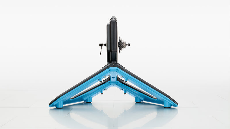 Încărcați imaginea în vizualizatorul Galerie, Home trainer smart direct drive - Tacx Neo 2T
