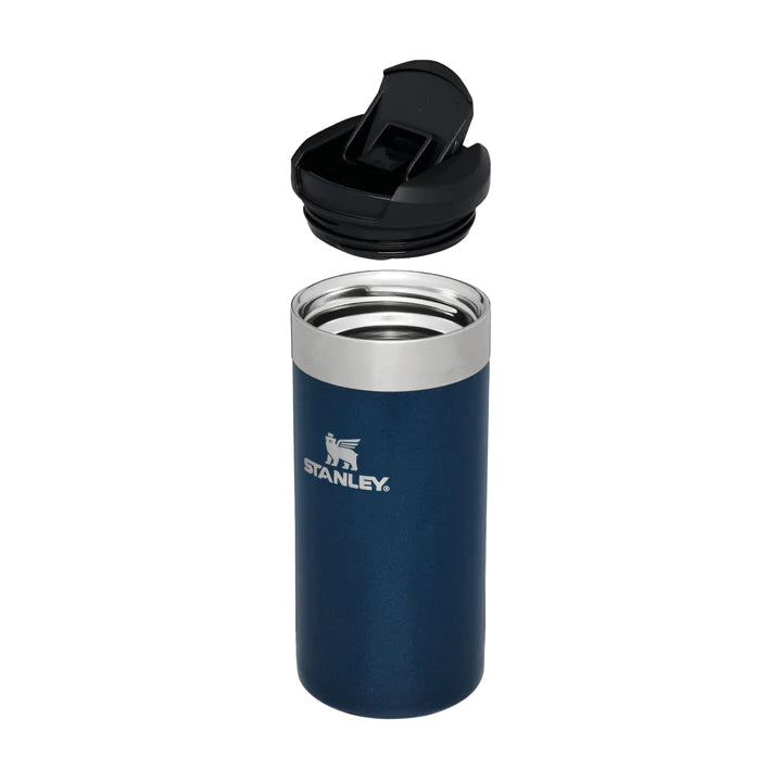 Încărcați imaginea în vizualizatorul Galerie, Termos THE AEROLIGHT™ TRANSIT MUG 0.35L ROYAL BLUE METALLIC 10-10788-149
