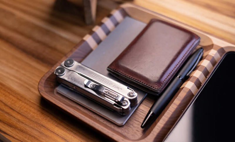 Încărcați imaginea în vizualizatorul Galerie, Multi-tool, 15 functii, teaca material textil, LEATHERMAN CURL
