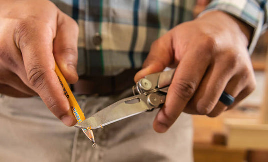 Multi-tool, 15 functii, teaca material textil, LEATHERMAN CURL