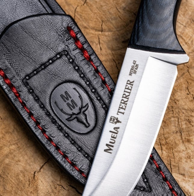 Încărcați imaginea în vizualizatorul Galerie, Cutit Outdoor Muela TERRIER-9M,maner micarta, lama full tang 9 cm
