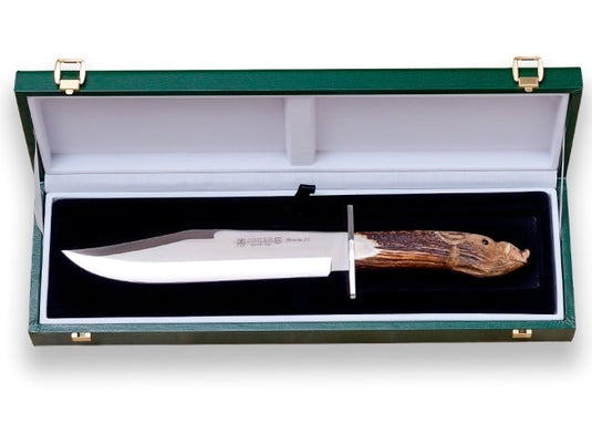 Cutit pentru vanatoare Joker Bowie 25, maner corn cerb, lama 25cm CTJ101