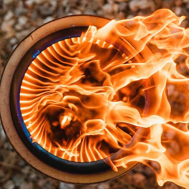 Încărcați imaginea în vizualizatorul Galerie, SOLO STOVE YUKON 27" STAND 2.0 ASH - vatra de foc fara fum 68.5 DIA x 43 H
