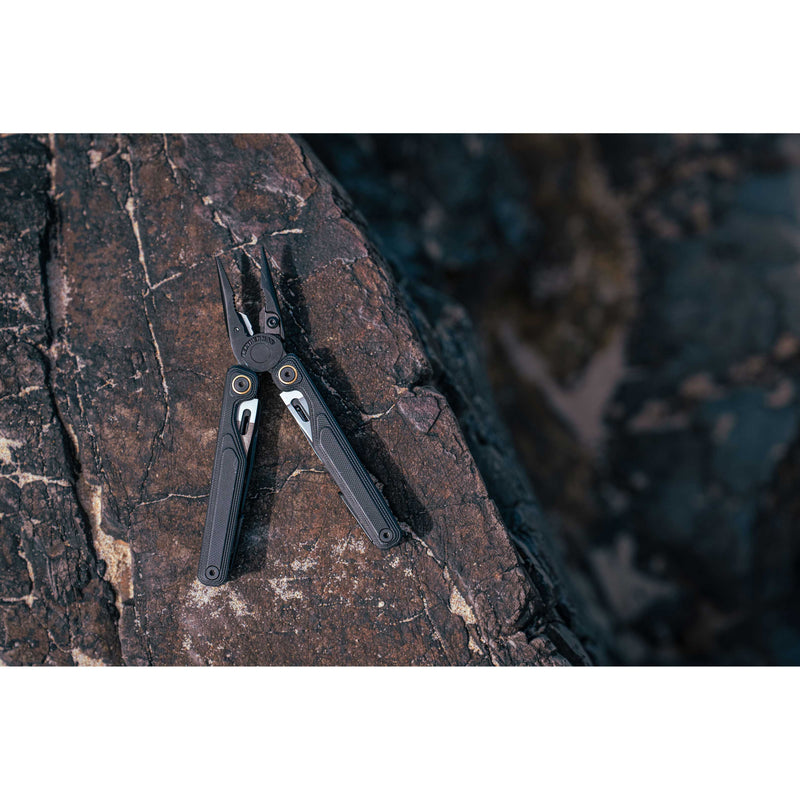Încărcați imaginea în vizualizatorul Galerie, Multi-Tool 16 Functii, LEATHERMAN WAVE ALPHA OBSIDIAN 833334
