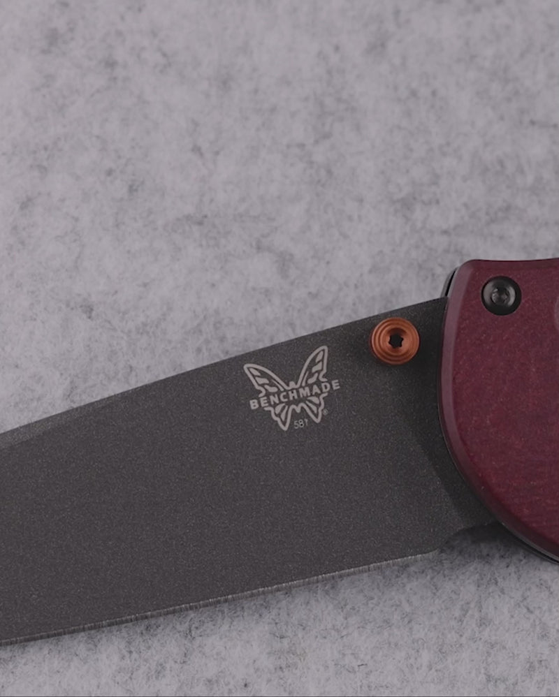 Încărcarea și redarea videoclipurilor în vizualizatorul galeriei, Briceag de buzunar BENCHMADE Barrage® | Redstone | Drop-Point 581BK-04
